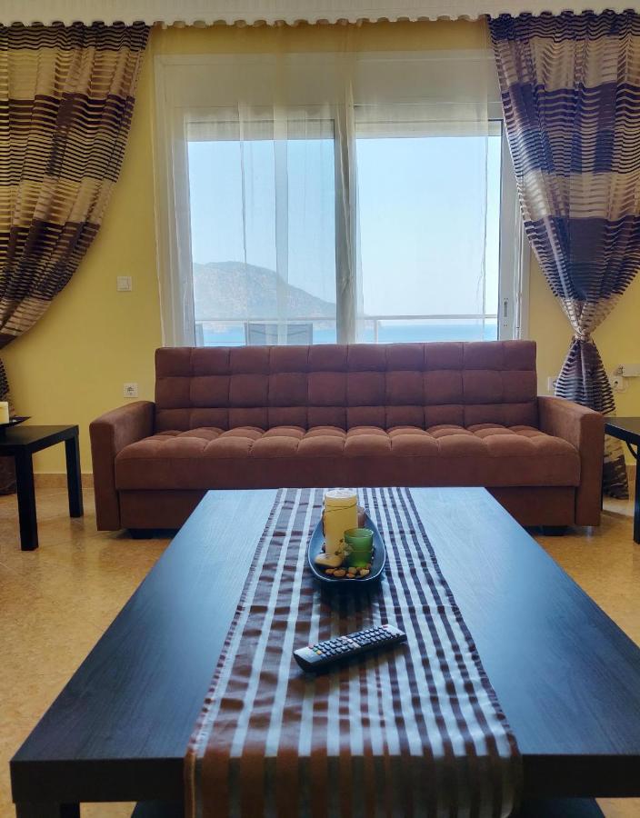 Atrium Luxurious Sea View Apartment Karpathos Town  Exterior photo